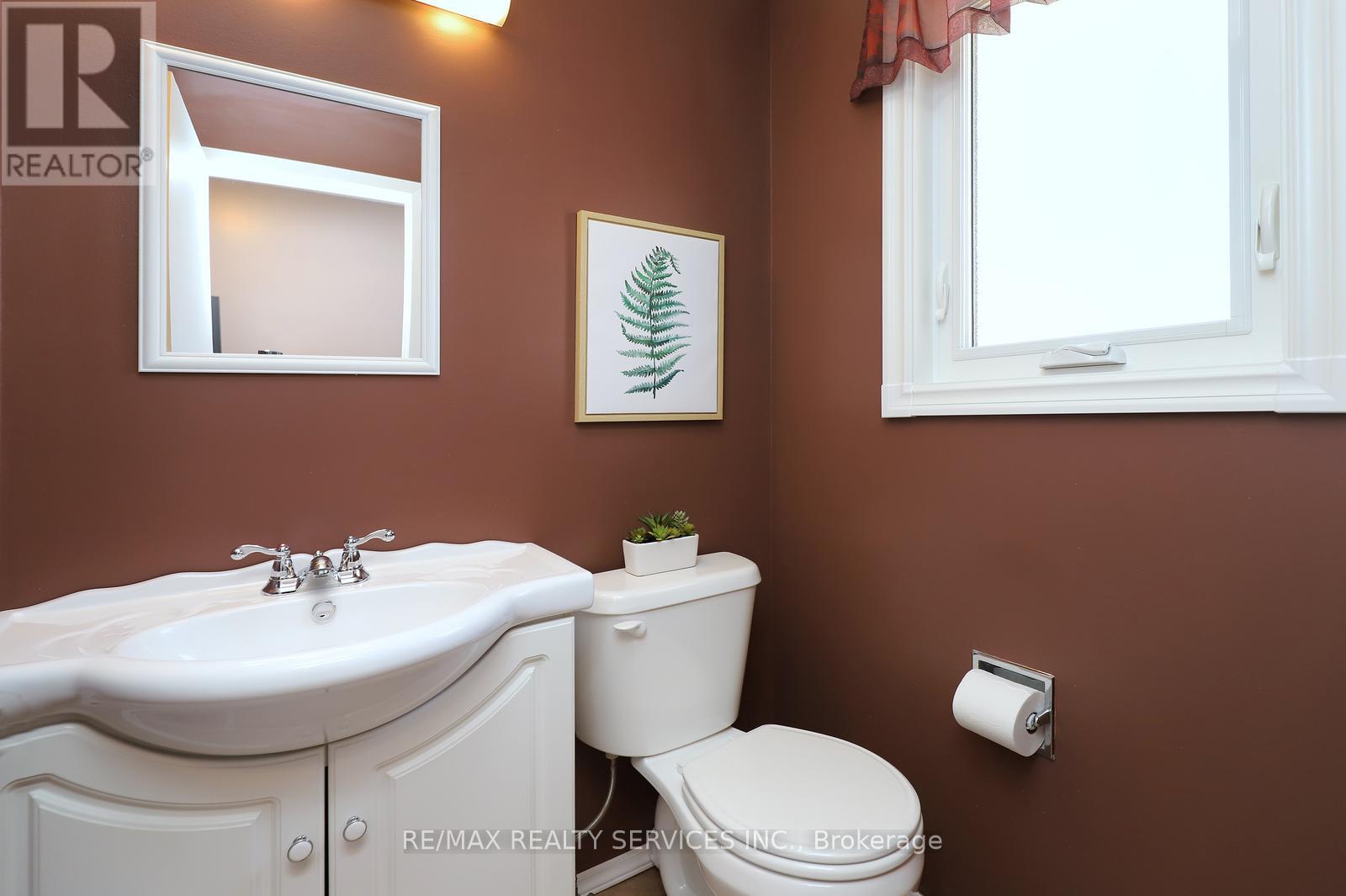 21 Shenstone Avenue, Brampton, Ontario  L6Z 2Y9 - Photo 21 - W13051514