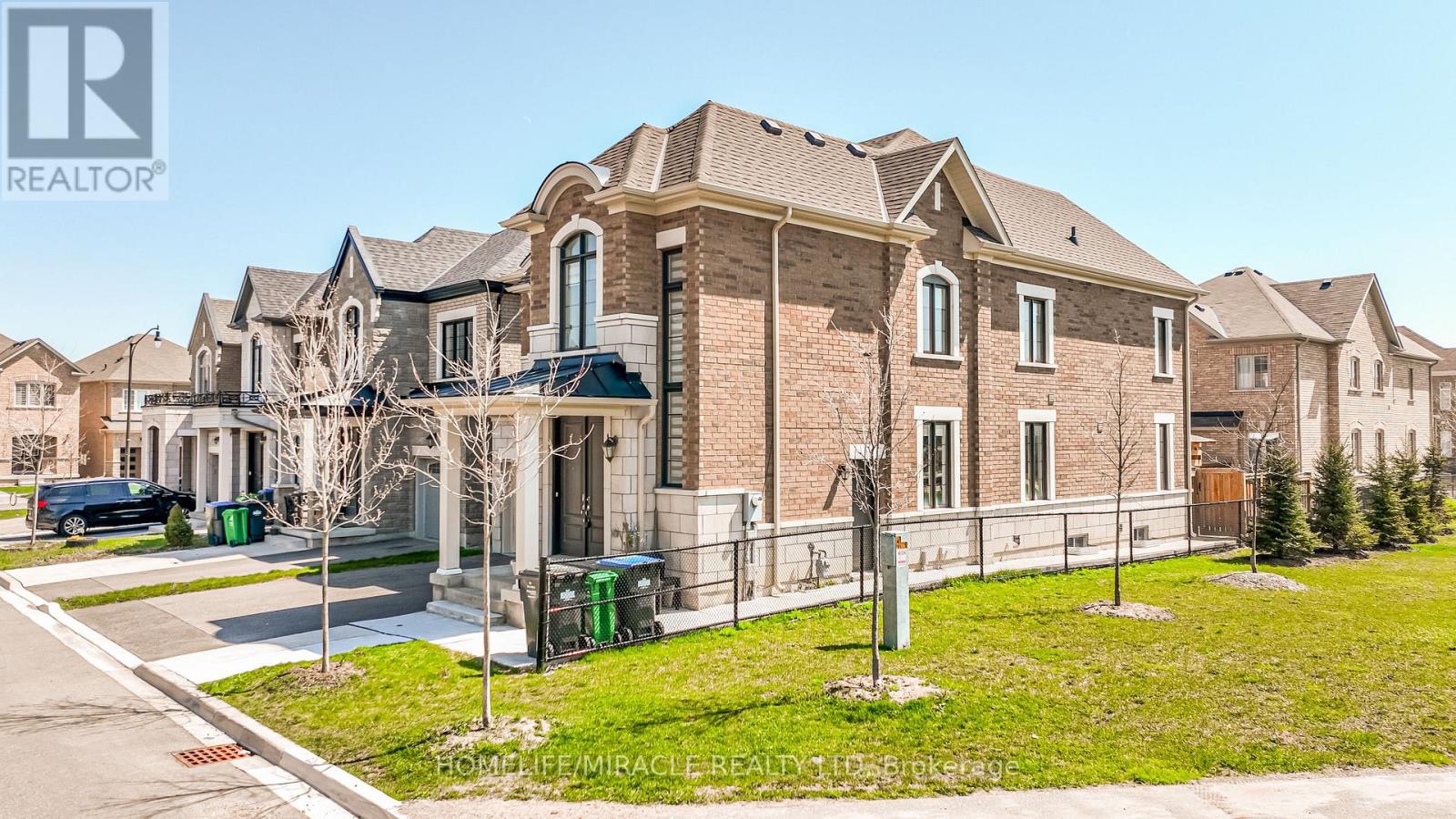 57 Brent Stephens Way, Brampton, Ontario  L7A 5B5 - Photo 2 - W13051522