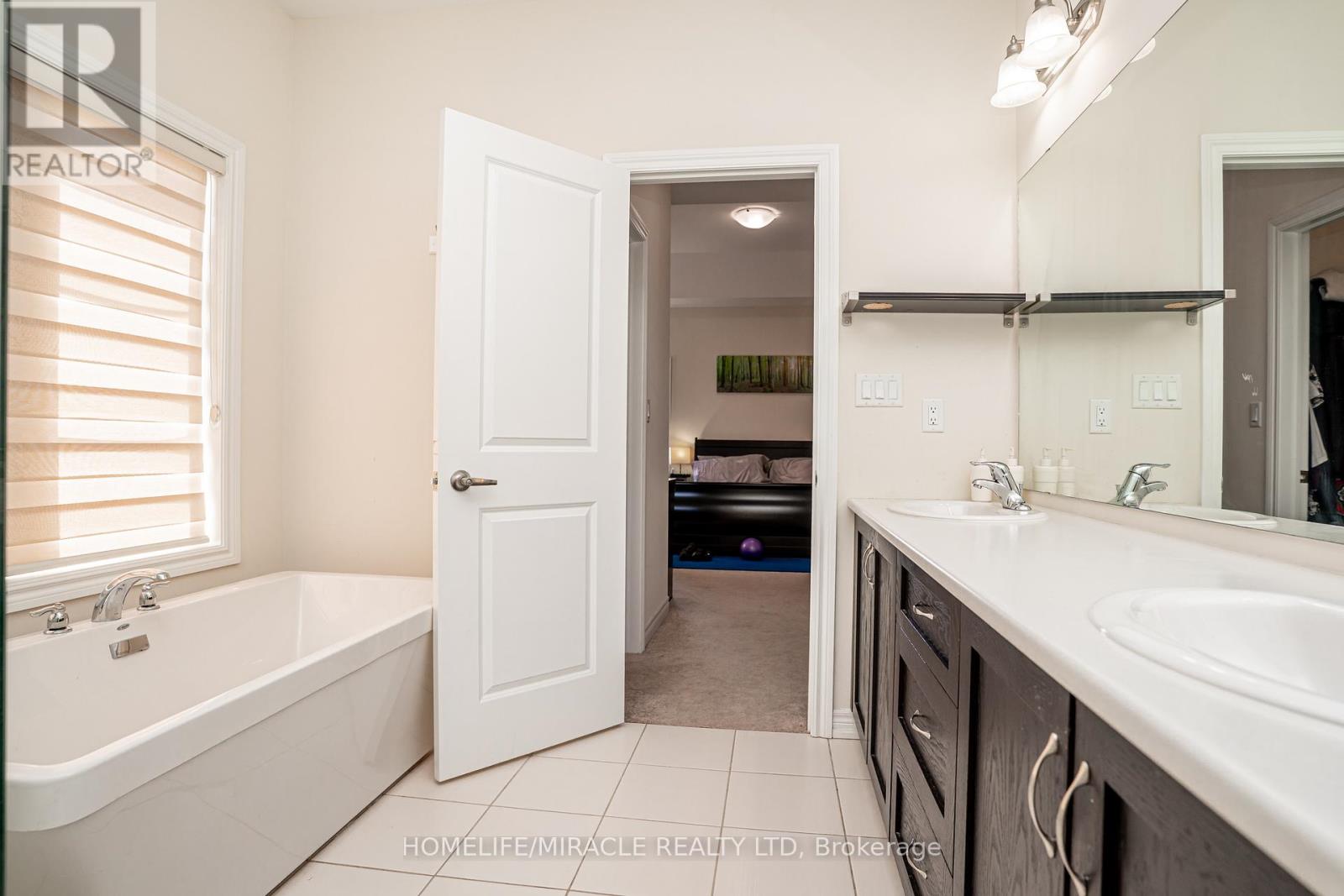 57 Brent Stephens Way, Brampton, Ontario  L7A 5B5 - Photo 29 - W13051522