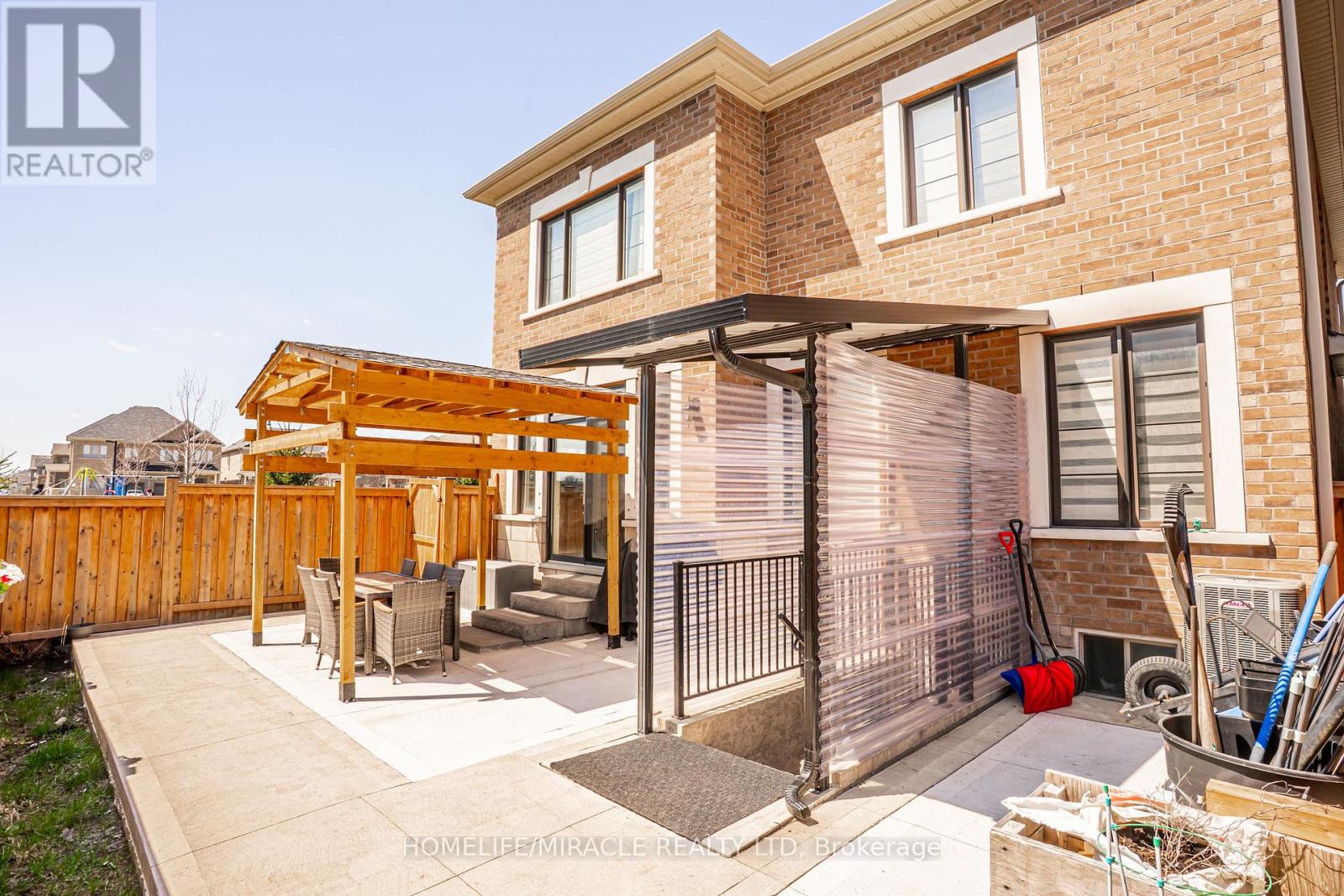 57 Brent Stephens Way, Brampton, Ontario  L7A 5B5 - Photo 47 - W13051522