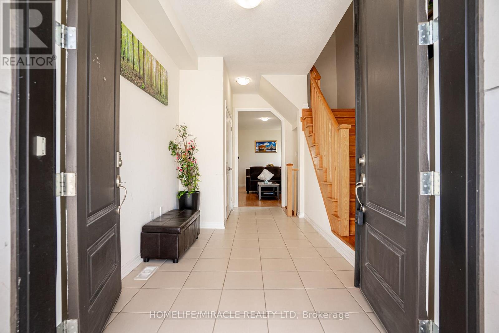 57 Brent Stephens Way, Brampton, Ontario  L7A 5B5 - Photo 5 - W13051522