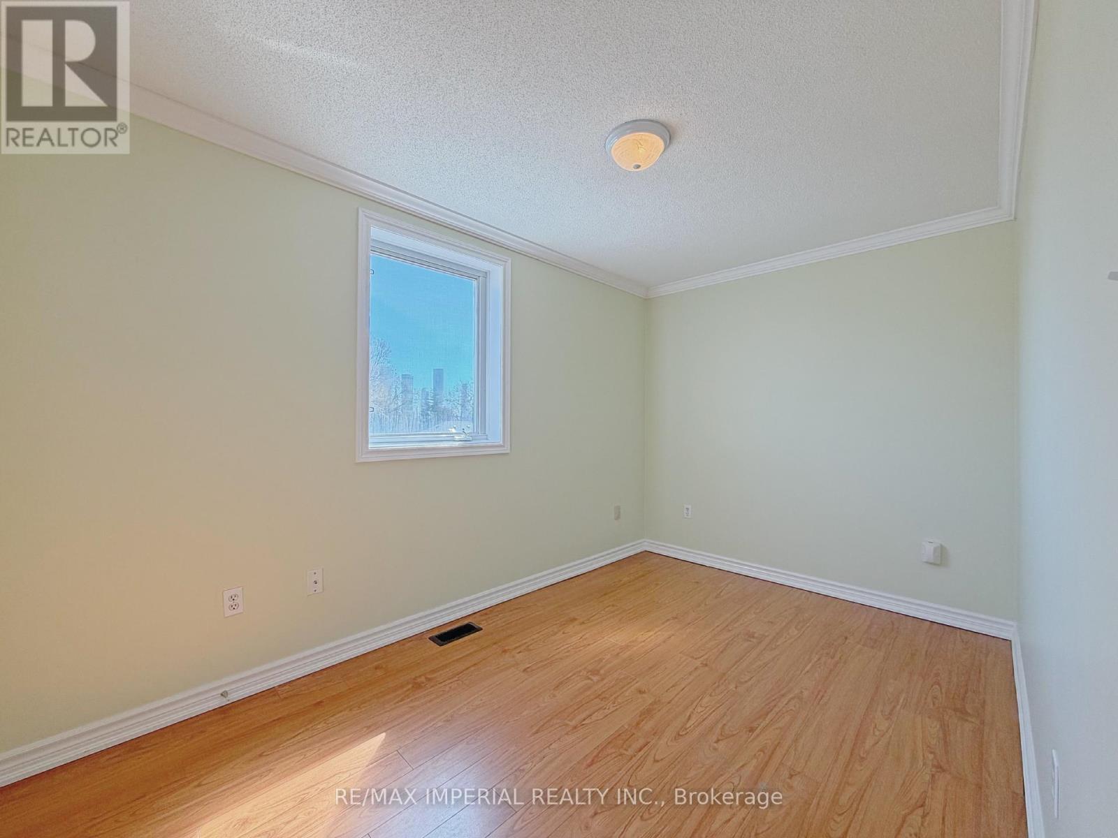 621a The Queensway, Toronto, Ontario  M8Y 1K4 - Photo 25 - W13051532
