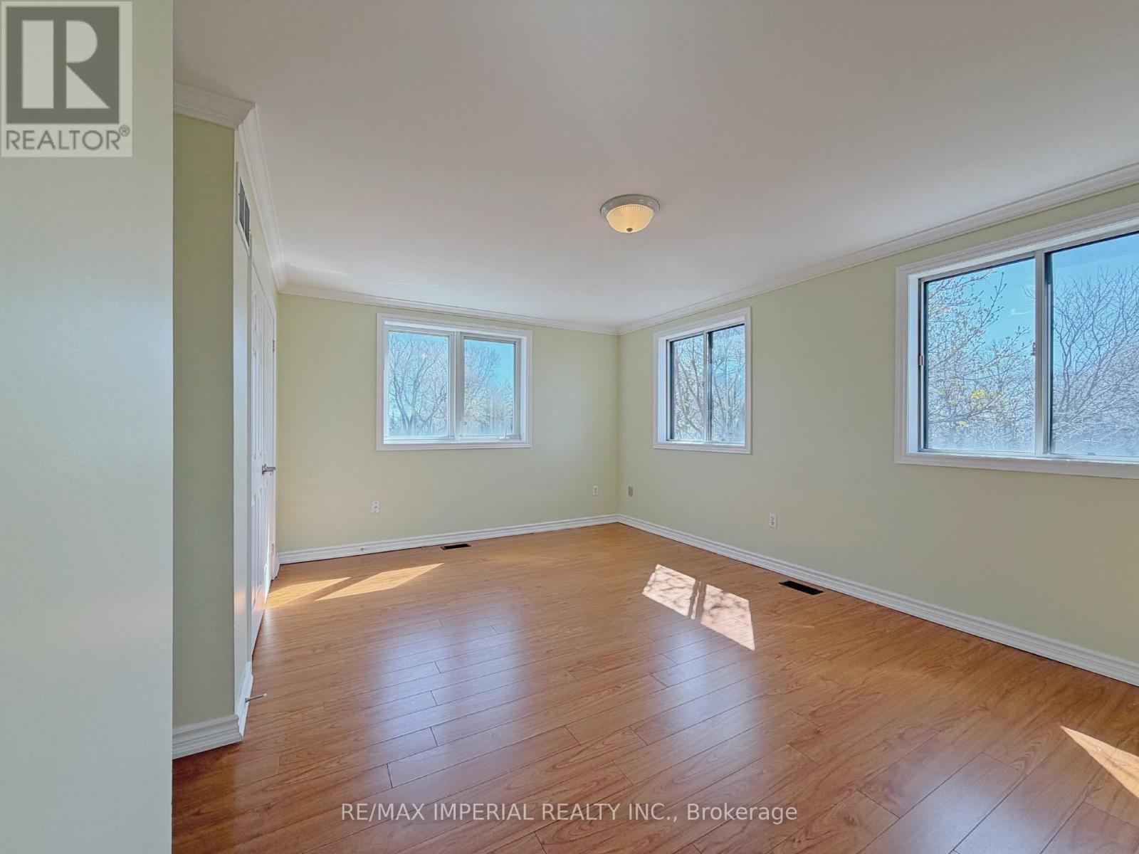 621a The Queensway, Toronto, Ontario  M8Y 1K4 - Photo 28 - W13051532
