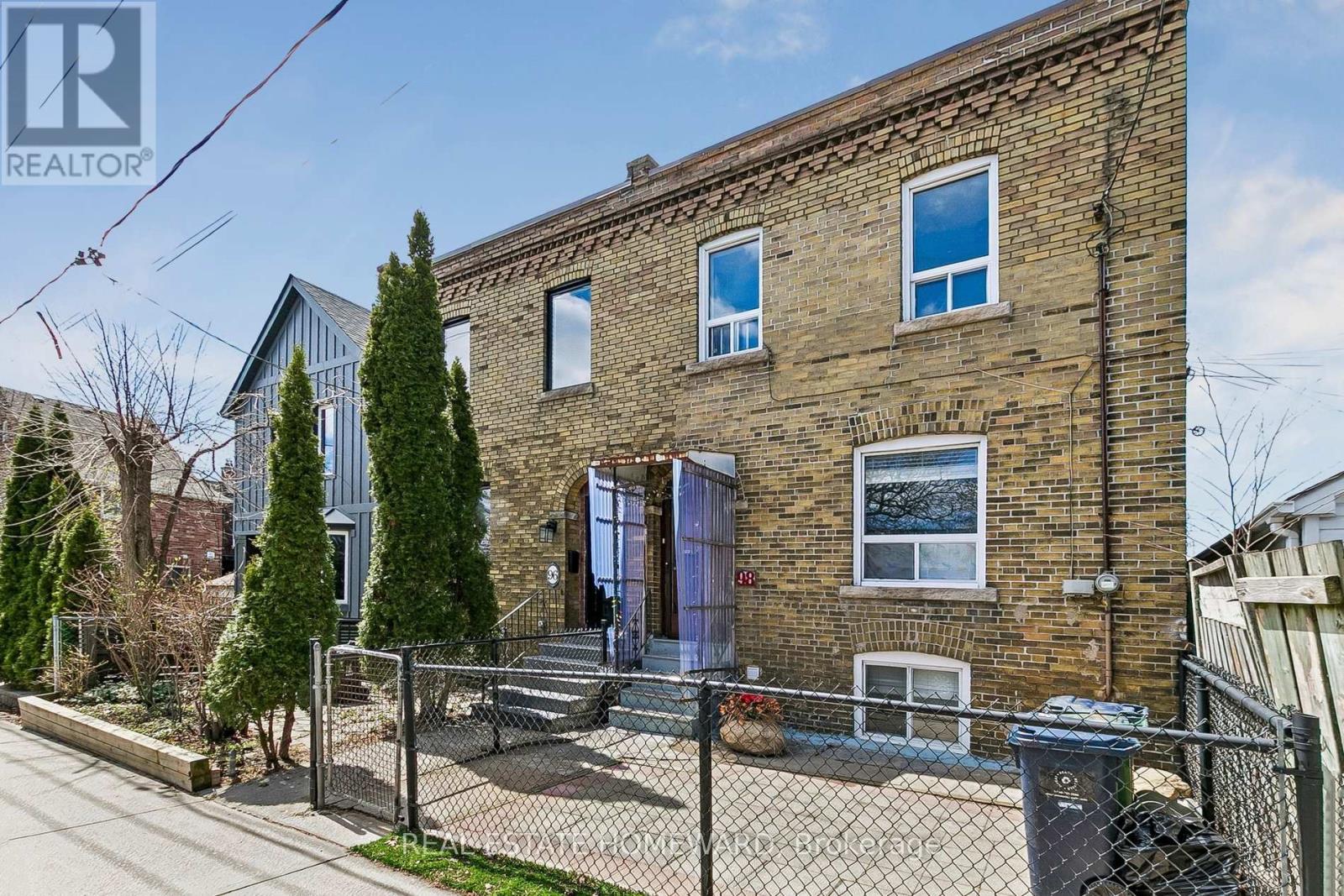 98 Via Italia, Toronto, Ontario  M6H 3R8 - Photo 3 - W13051534