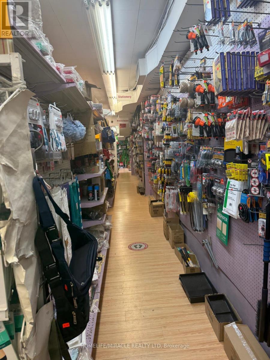 2212 Bloor Street, Toronto, Ontario  M6S 1N4 - Photo 3 - W13051542