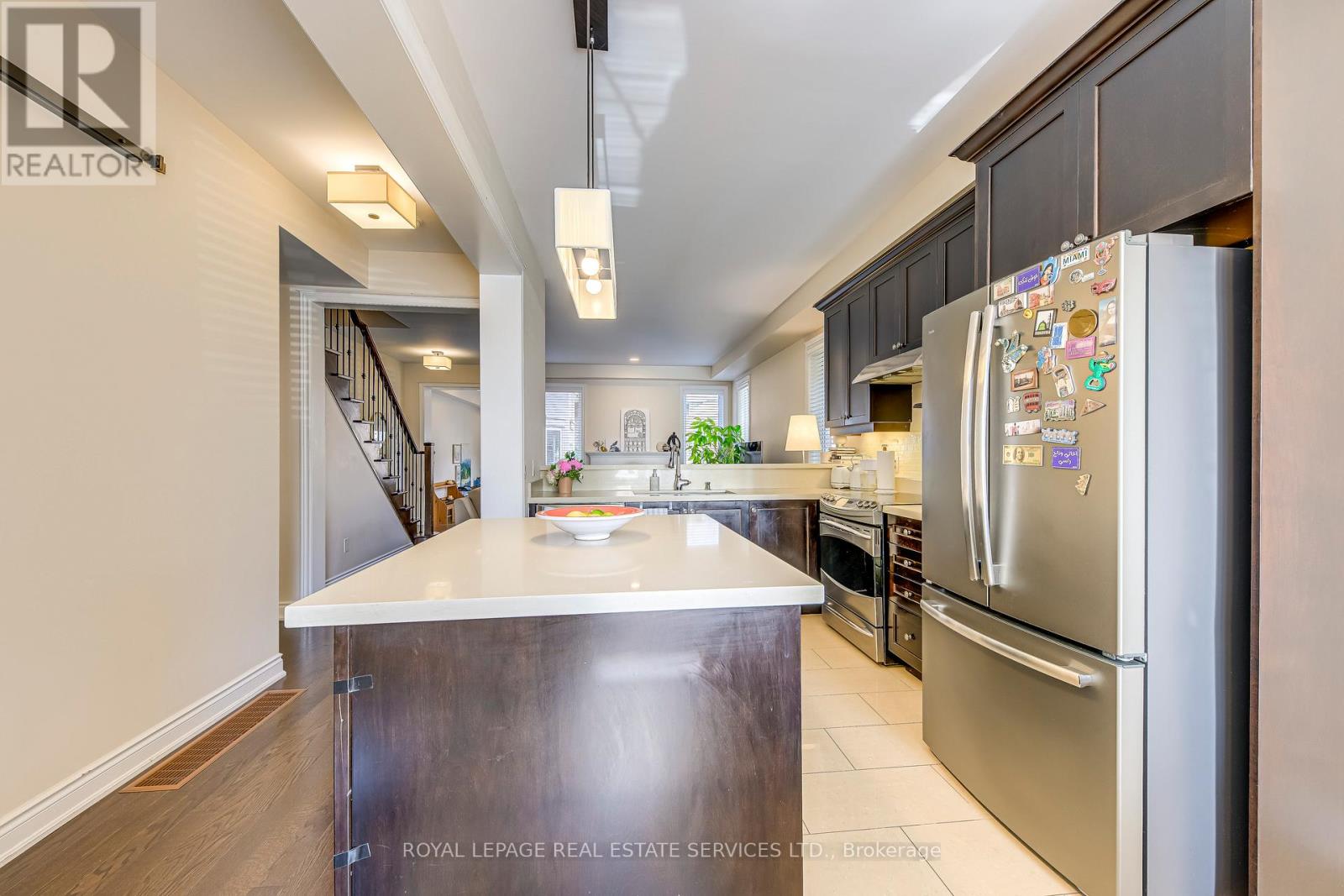 527 Sixteen Mile Drive, Oakville, Ontario  L6M 0P7 - Photo 11 - W13051558