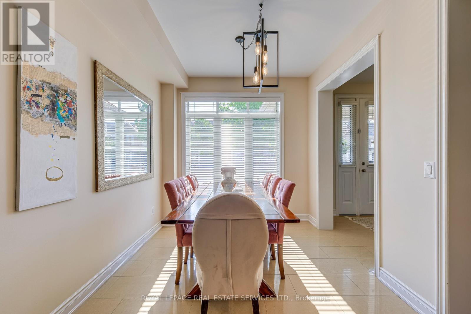 527 Sixteen Mile Drive, Oakville, Ontario  L6M 0P7 - Photo 9 - W13051558