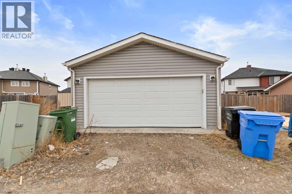 116 Saddlebrook Common Ne, Calgary, Alberta  T3J 5M4 - Photo 31 - A2302339