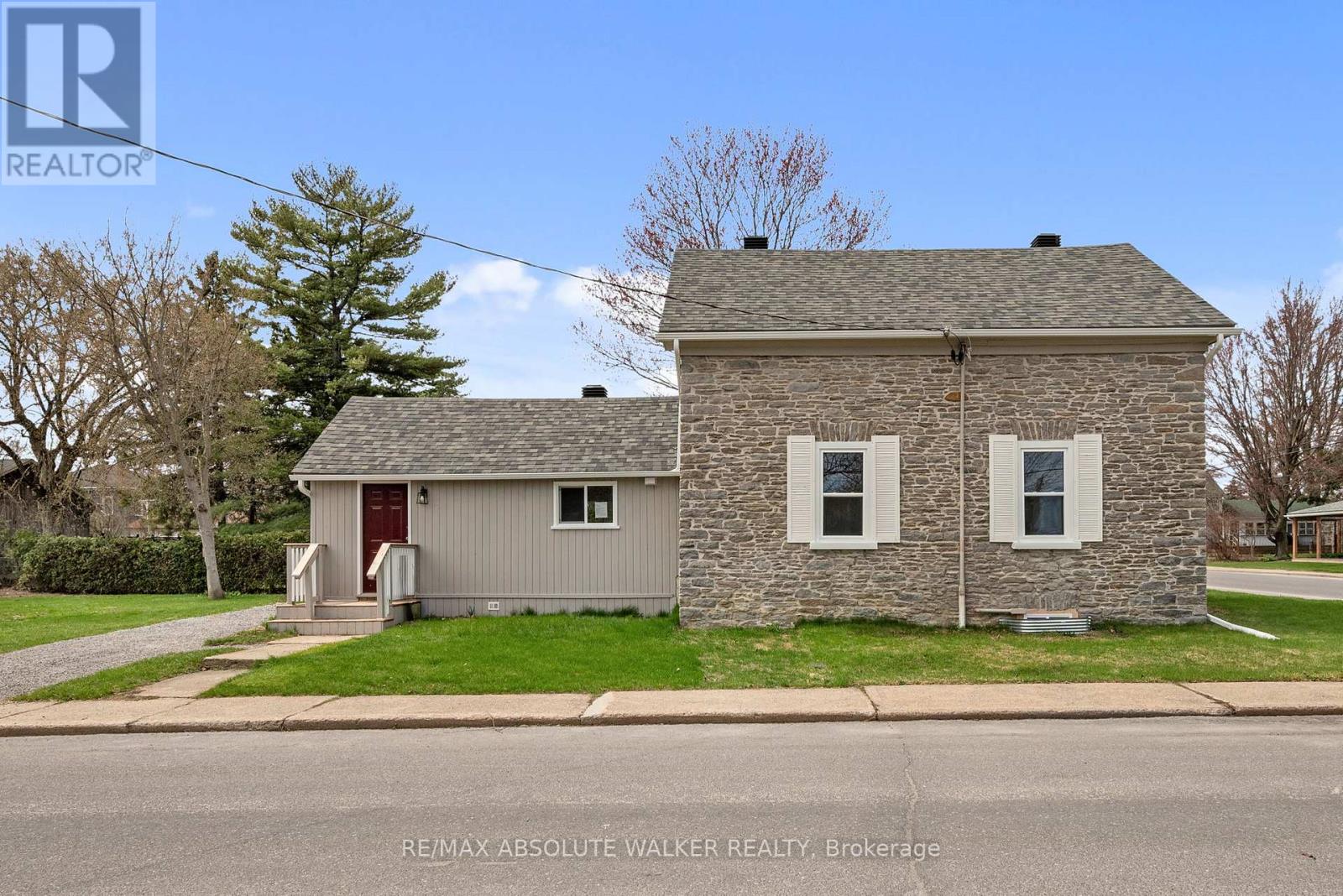 297 Park Street E, Prescott, Ontario  K0E 1T0 - Photo 2 - X13051622