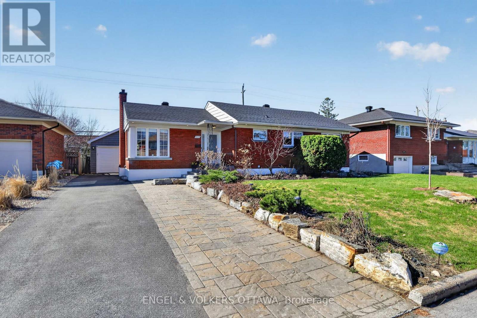 754 CORK STREET, Ottawa, Ontario