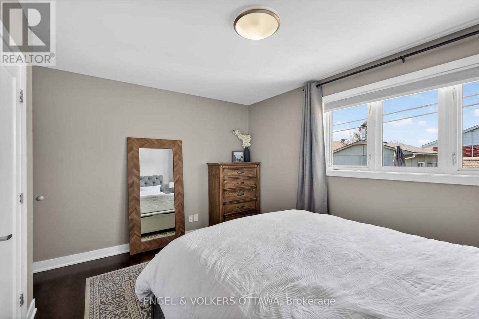 754 Cork Street, Ottawa, Ontario  K1G 1X9 - Photo 25 - X13051728