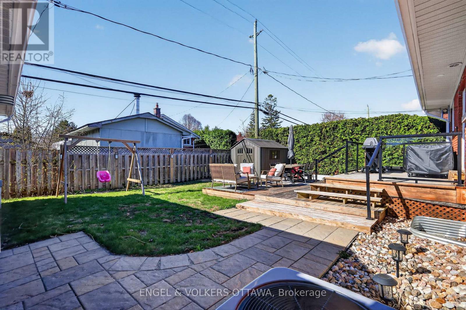 754 Cork Street, Ottawa, Ontario  K1G 1X9 - Photo 37 - X13051728