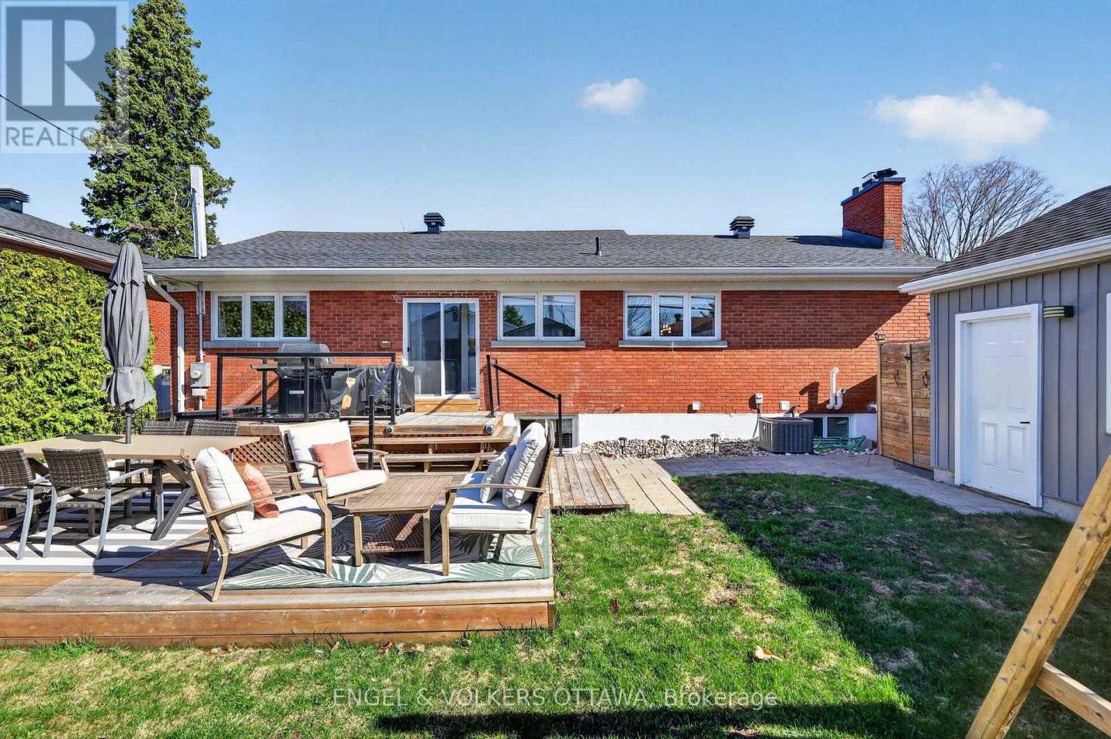 754 Cork Street, Ottawa, Ontario  K1G 1X9 - Photo 40 - X13051728