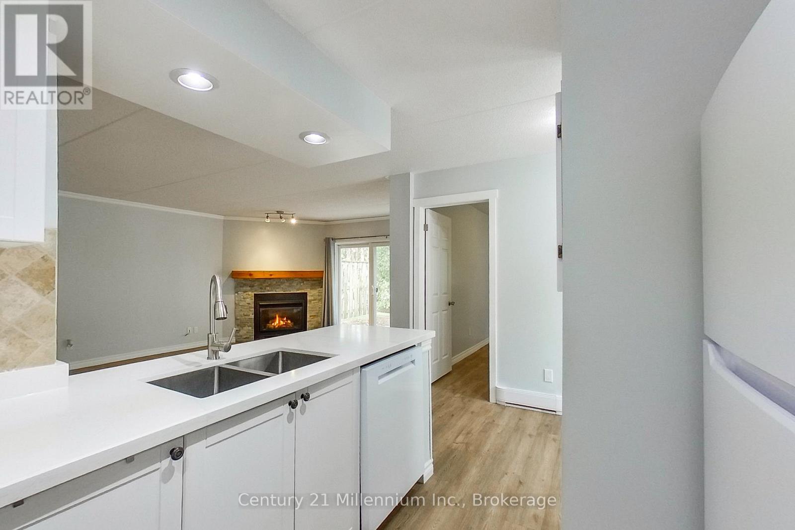 193 - 49 Trott Boulevard, Collingwood, Ontario  L9Y 5B8 - Photo 27 - S13029946