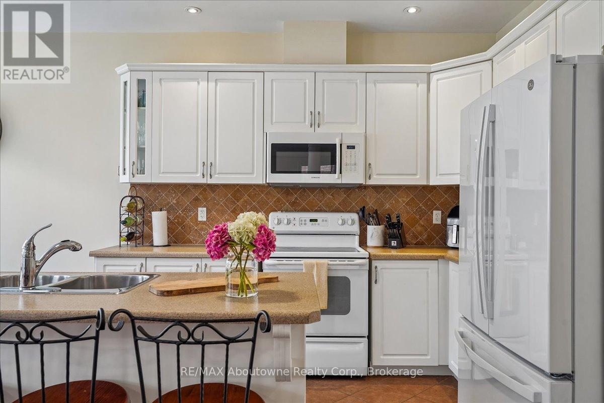 4679 Webb Street, Burlington, Ontario  L7M 0E3 - Photo 13 - W13051632