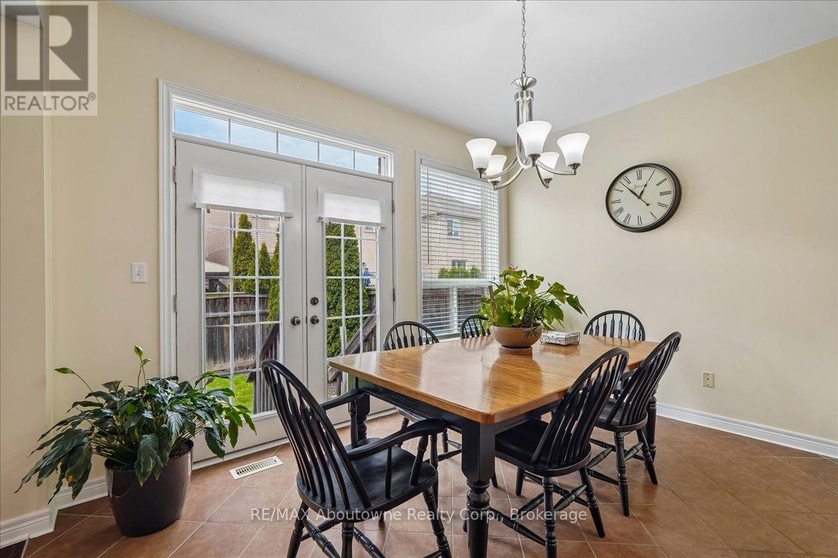 4679 Webb Street, Burlington, Ontario  L7M 0E3 - Photo 14 - W13051632