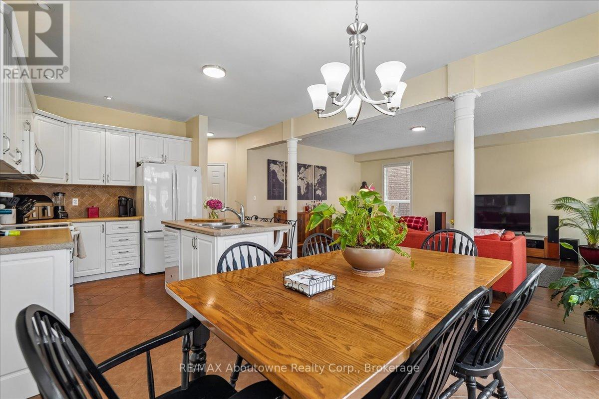 4679 Webb Street, Burlington, Ontario  L7M 0E3 - Photo 15 - W13051632