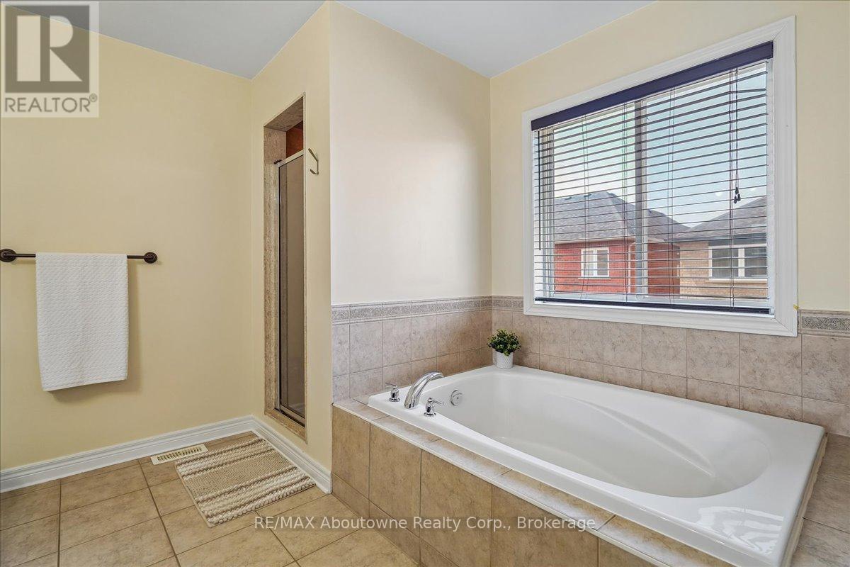 4679 Webb Street, Burlington, Ontario  L7M 0E3 - Photo 27 - W13051632