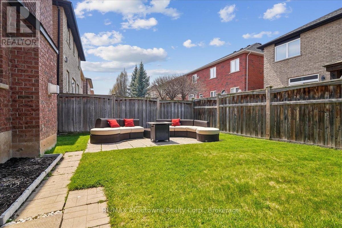 4679 Webb Street, Burlington, Ontario  L7M 0E3 - Photo 38 - W13051632