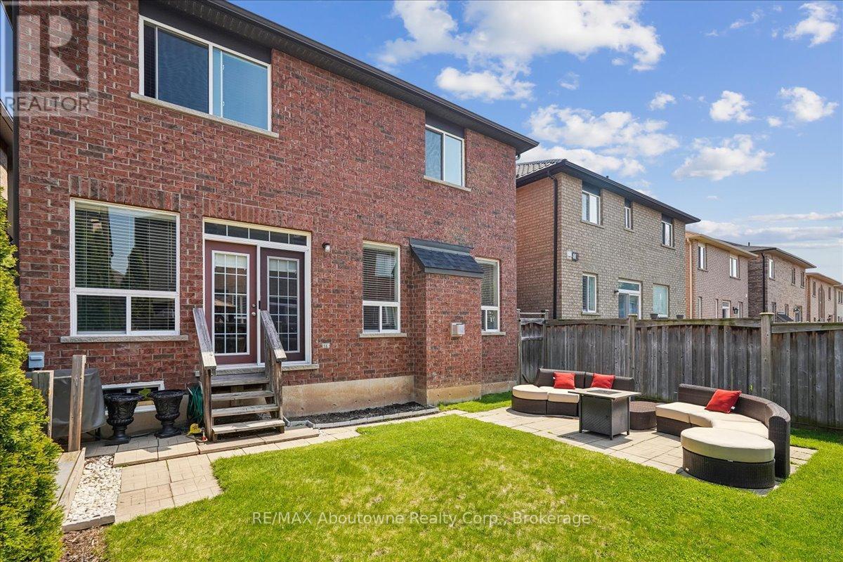 4679 Webb Street, Burlington, Ontario  L7M 0E3 - Photo 39 - W13051632