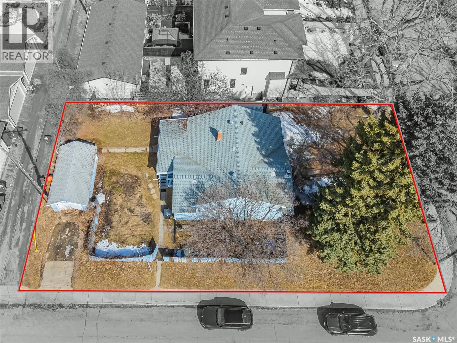 1532 Cairns Avenue, Saskatoon, Saskatchewan  S7H 2H6 - Photo 3 - SK034014