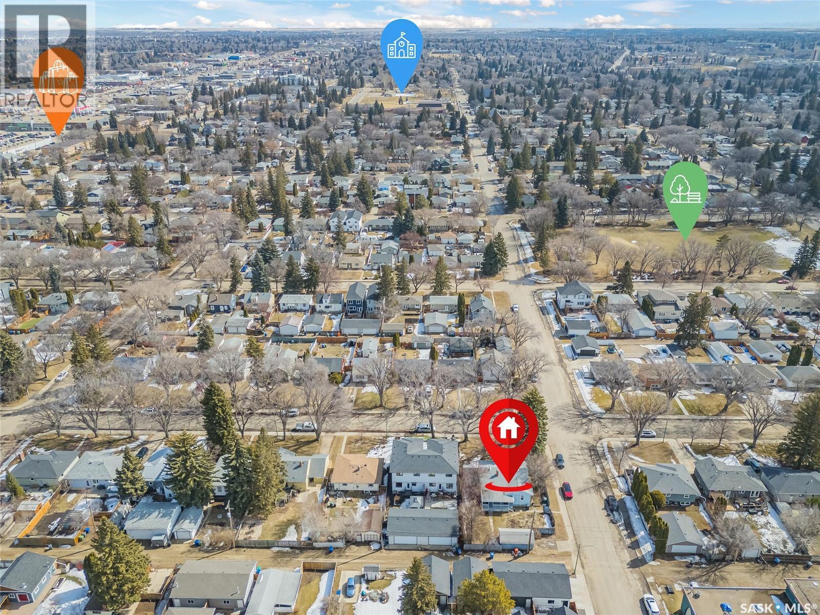 1532 Cairns Avenue, Saskatoon, Saskatchewan  S7H 2H6 - Photo 5 - SK034014