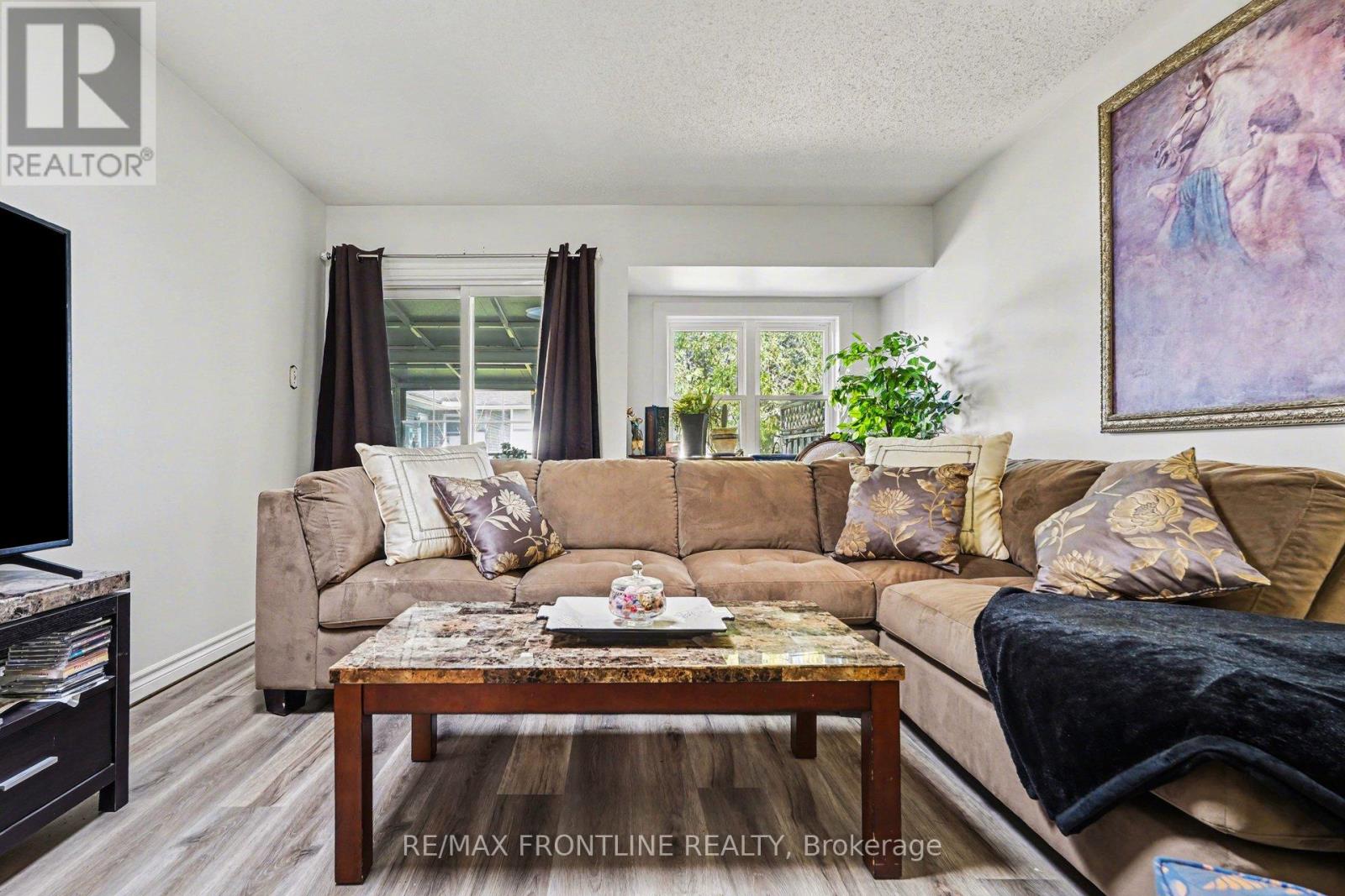 3 Lally Lane, Perth, Ontario  K7H 0B2 - Photo 5 - X13049148