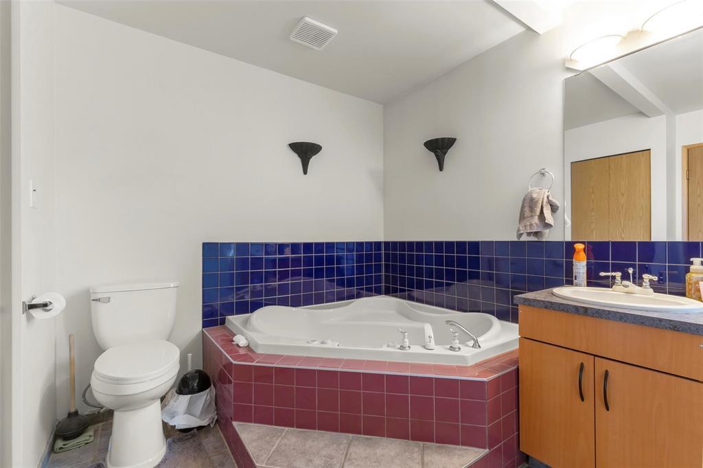 64 Giesbrecht Street, Steinbach, Manitoba  R5G 2B7 - Photo 18 - 202608517