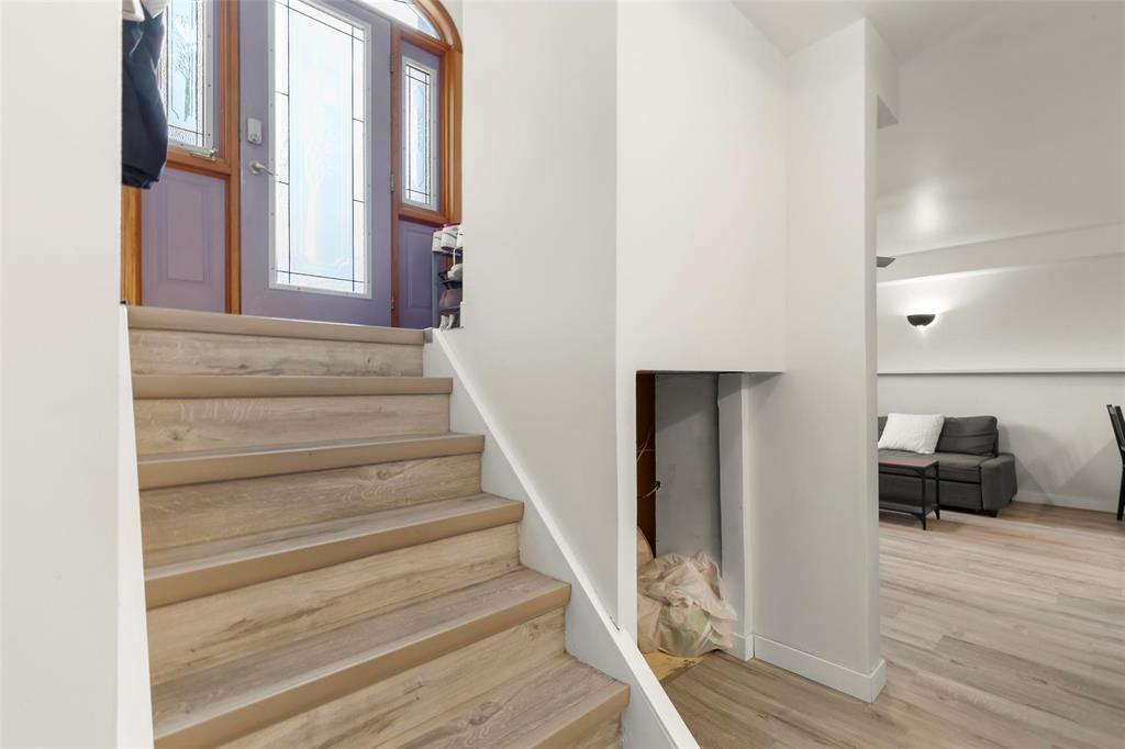 64 Giesbrecht Street, Steinbach, Manitoba  R5G 2B7 - Photo 21 - 202608517