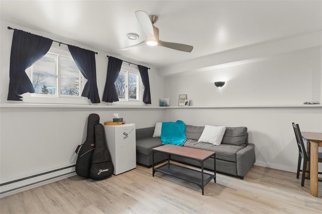 64 Giesbrecht Street, Steinbach, Manitoba  R5G 2B7 - Photo 22 - 202608517