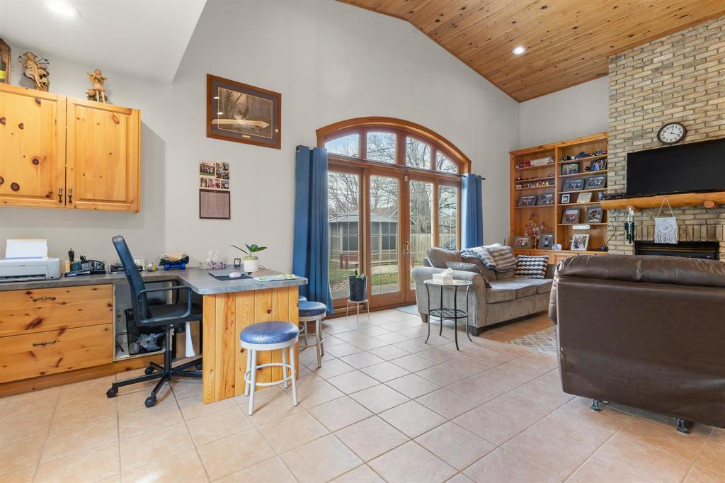 64 Giesbrecht Street, Steinbach, Manitoba  R5G 2B7 - Photo 9 - 202608517