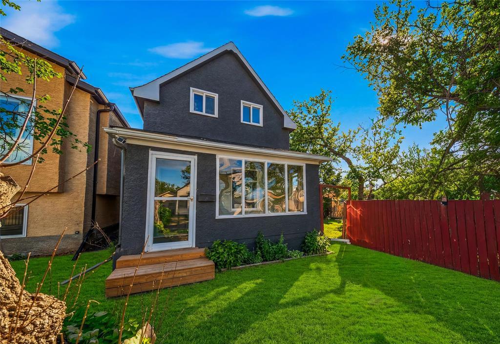 1862 William Avenue W, Winnipeg, Manitoba  R2R 0B9 - Photo 2 - 202608543