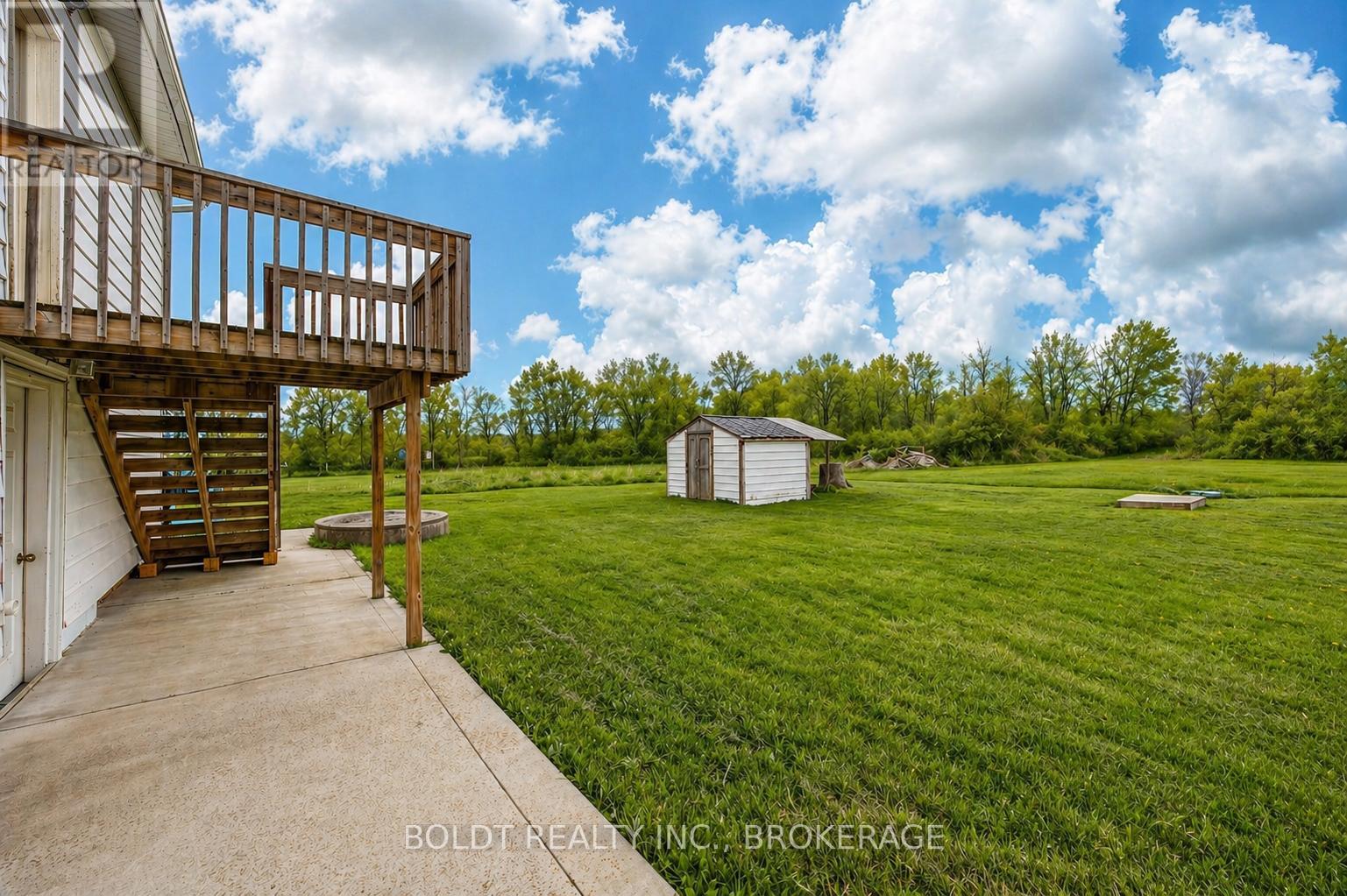 9694 Willoughby Drive, Niagara Falls, Ontario  L2G 0X1 - Photo 3 - X13046760