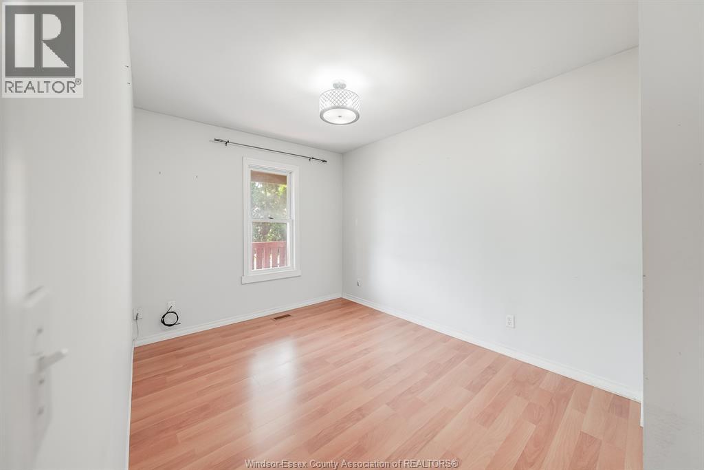 1054 Oak Street, Windsor, Ontario  N9A 5G4 - Photo 14 - 26008784