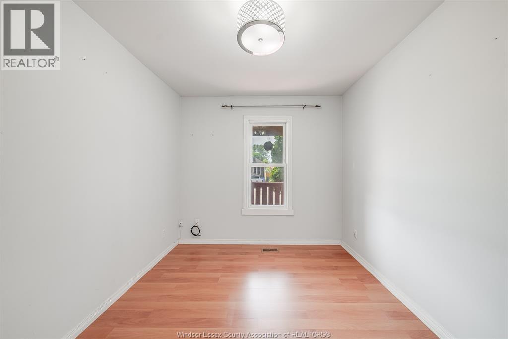 1054 Oak Street, Windsor, Ontario  N9A 5G4 - Photo 16 - 26008784