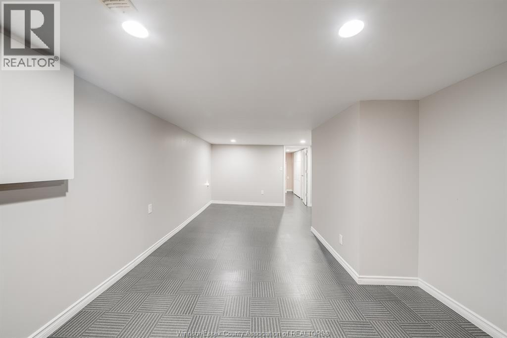 1054 Oak Street, Windsor, Ontario  N9A 5G4 - Photo 21 - 26008784
