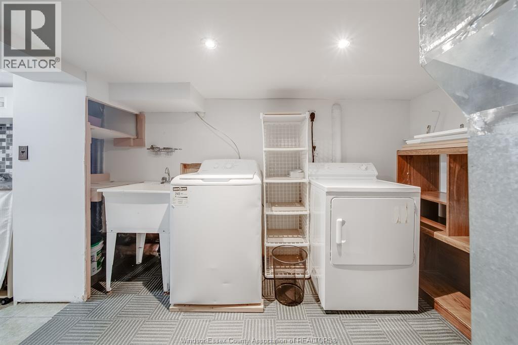 1054 Oak Street, Windsor, Ontario  N9A 5G4 - Photo 30 - 26008784