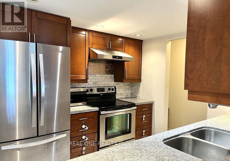 1604 - 33 University Avenue, Toronto, Ontario  M5J 2S7 - Photo 6 - C13051688