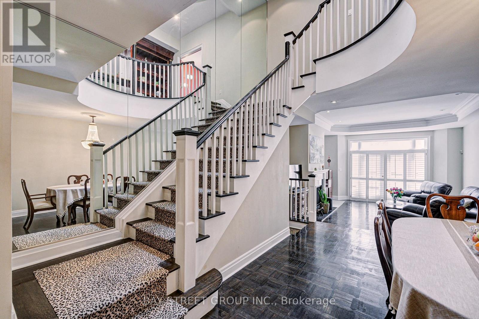 529 Davenport Road, Toronto, Ontario  M5R 3R5 - Photo 8 - C13051752