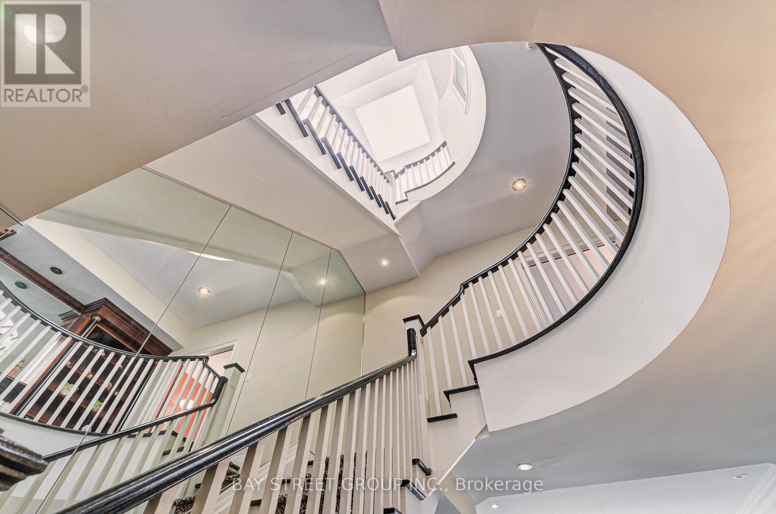 529 Davenport Road, Toronto, Ontario  M5R 3R5 - Photo 9 - C13051752