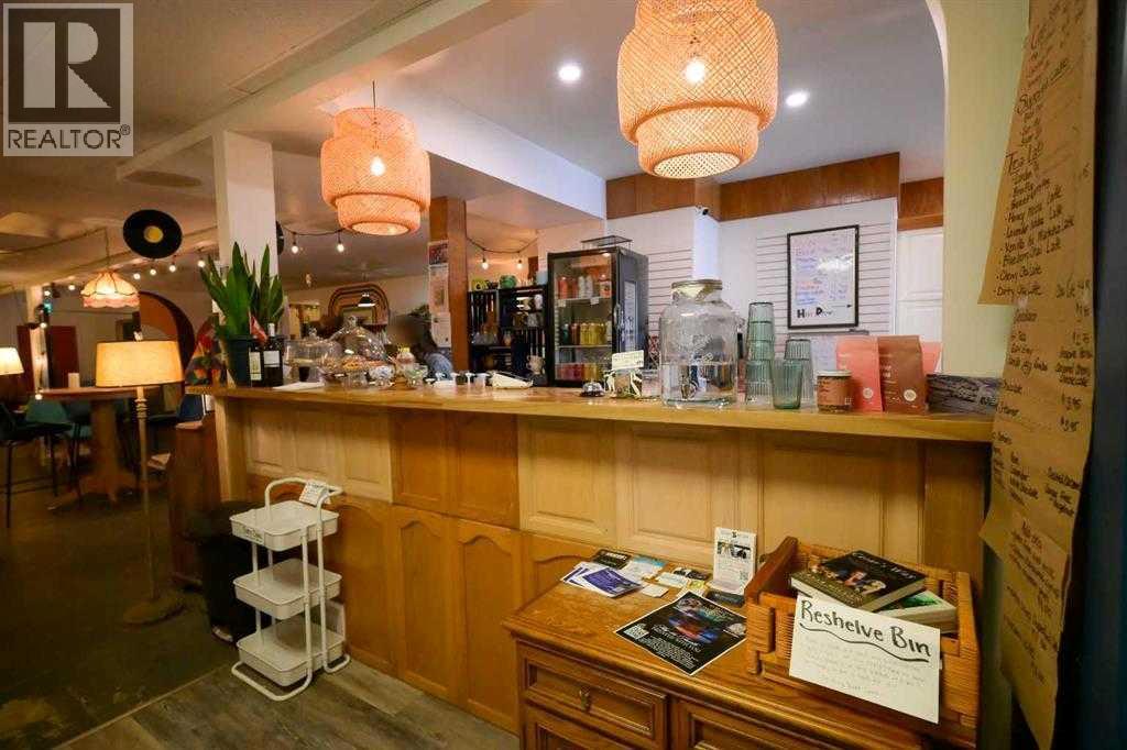 107 First Avenue W, Cochrane, Alberta  T4C 1A5 - Photo 9 - A2279070