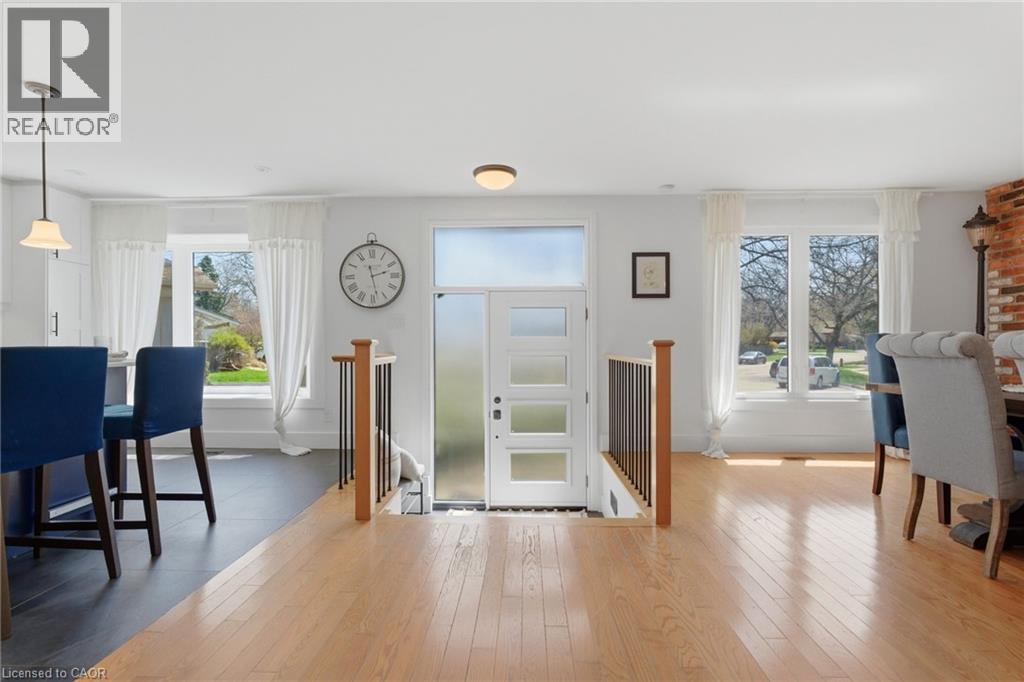 29 Melissa Crescent, Hamilton, Ontario  L9H 7C5 - Photo 4 - 40824058