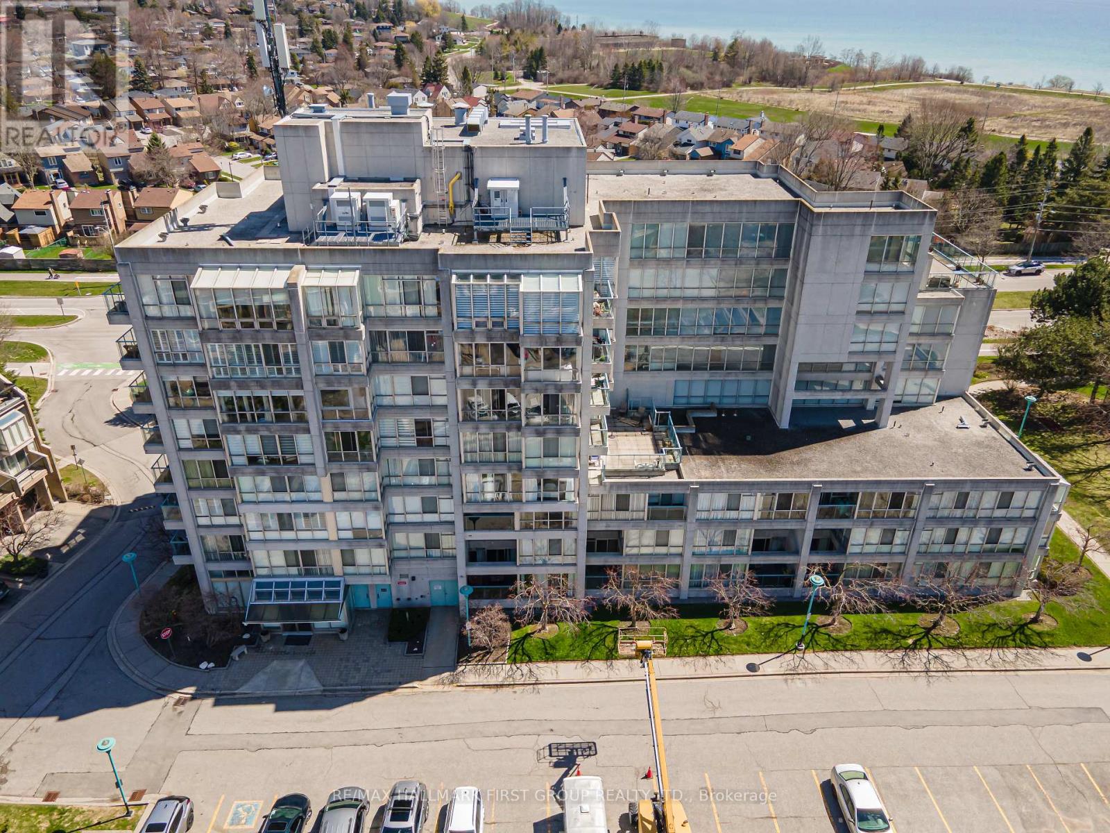 110 - 25 CUMBERLAND LANE, Ajax, Ontario