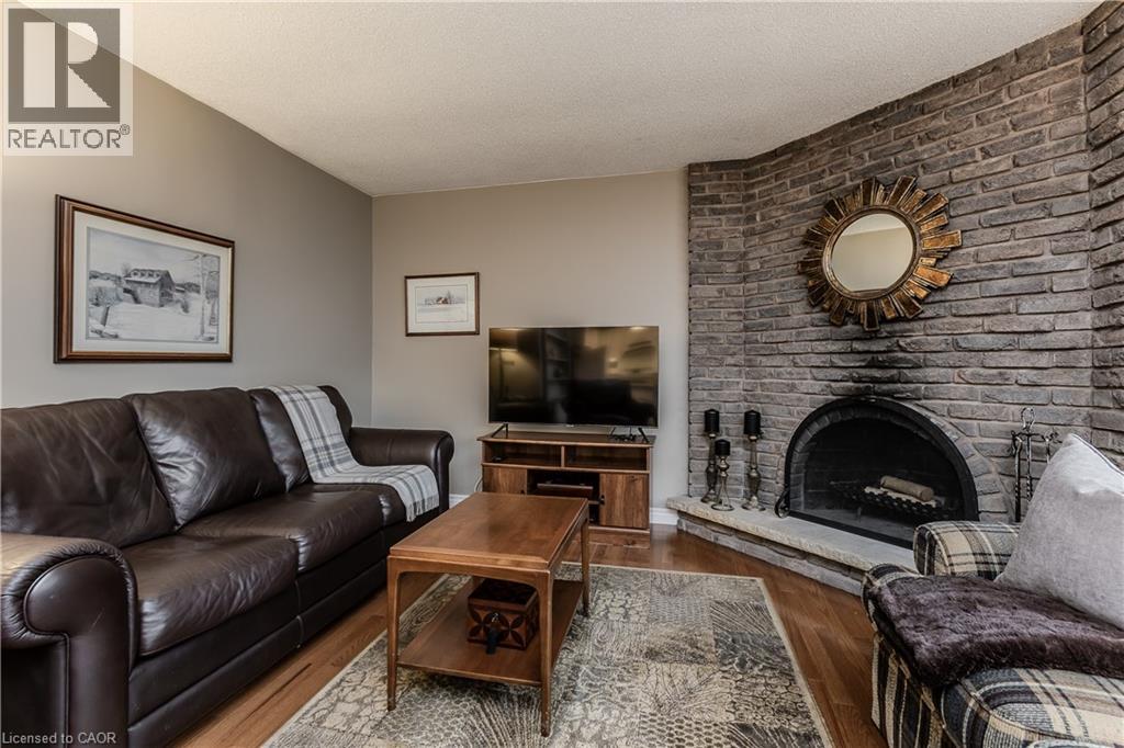 1141 Crofton Way, Burlington, Ontario  L7P 3A8 - Photo 9 - 40821931