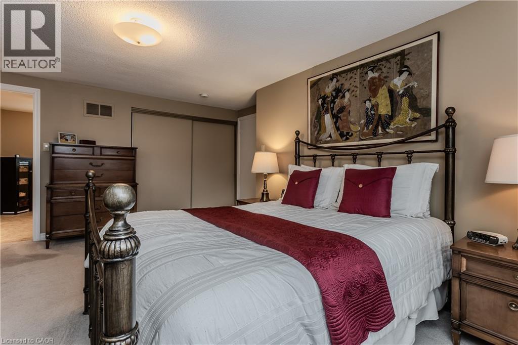 1141 Crofton Way, Burlington, Ontario  L7P 3A8 - Photo 17 - 40821931