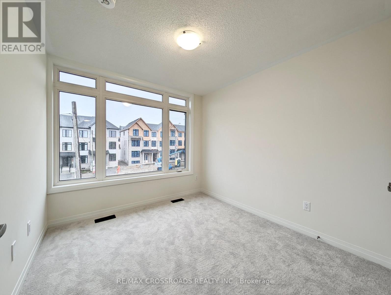 2731 Peter Matthews Drive, Pickering, Ontario  L1X 0M2 - Photo 15 - E13051612