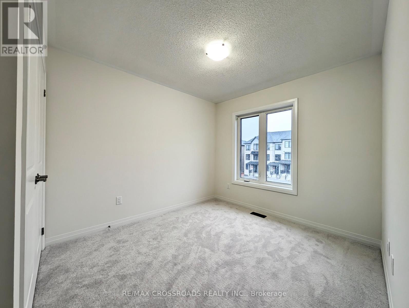 2731 Peter Matthews Drive, Pickering, Ontario  L1X 0M2 - Photo 19 - E13051612