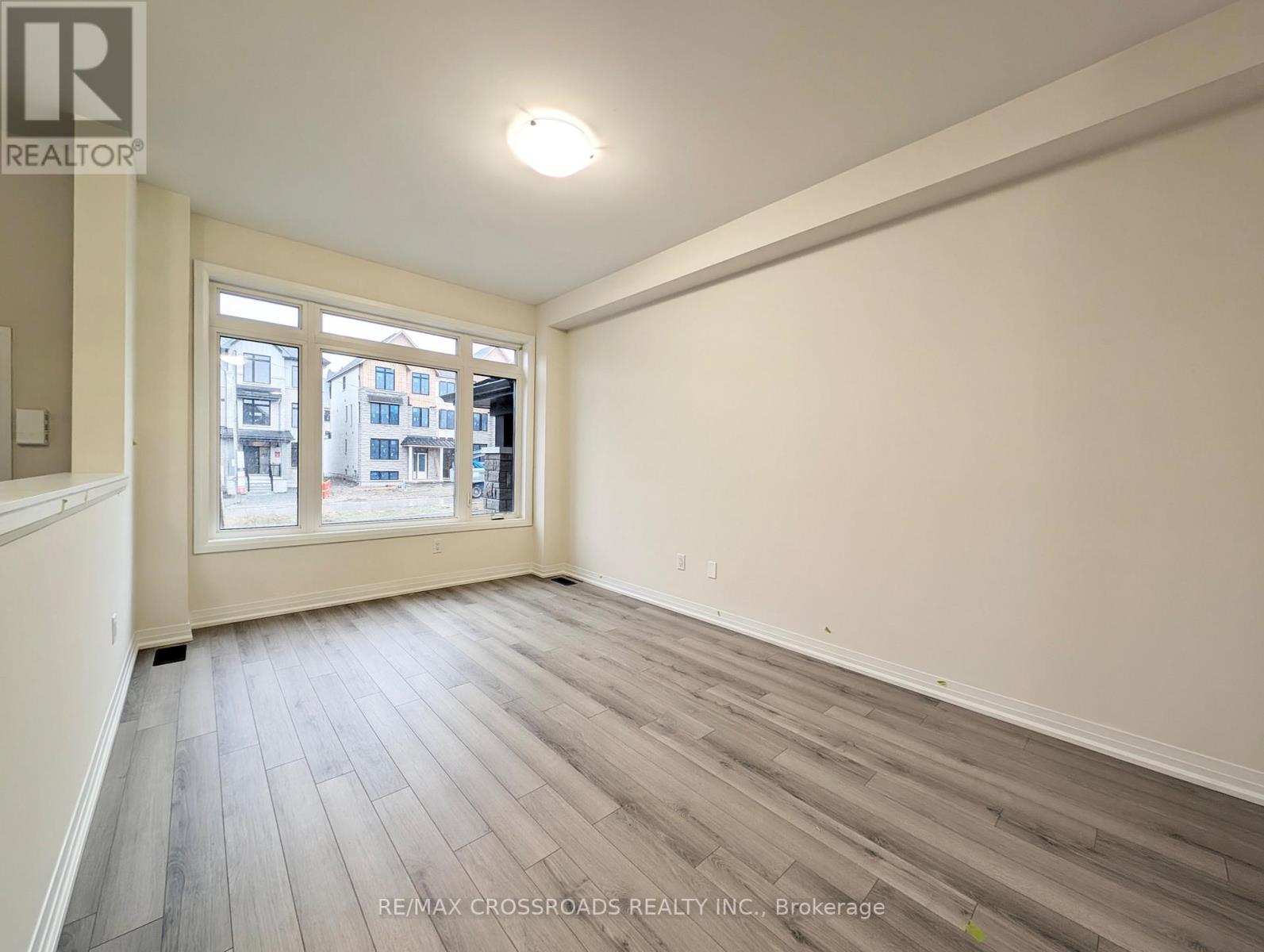 2731 Peter Matthews Drive, Pickering, Ontario  L1X 0M2 - Photo 2 - E13051612