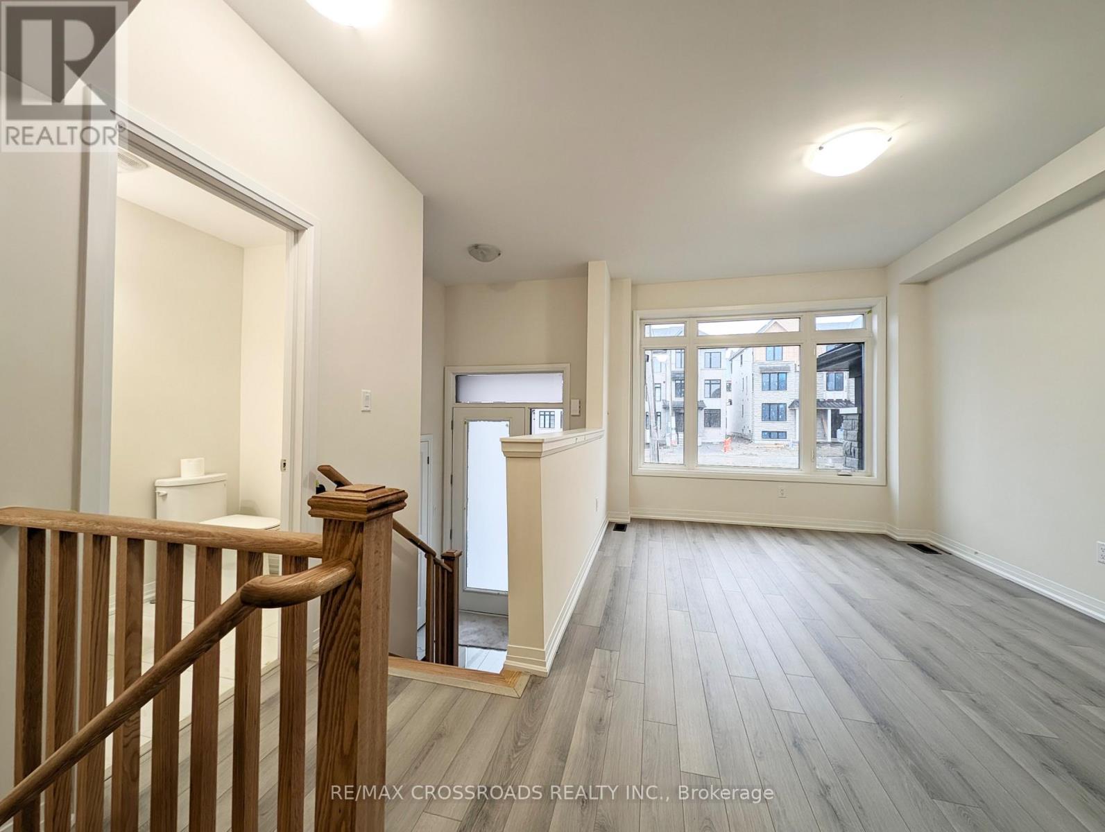 2731 Peter Matthews Drive, Pickering, Ontario  L1X 0M2 - Photo 6 - E13051612