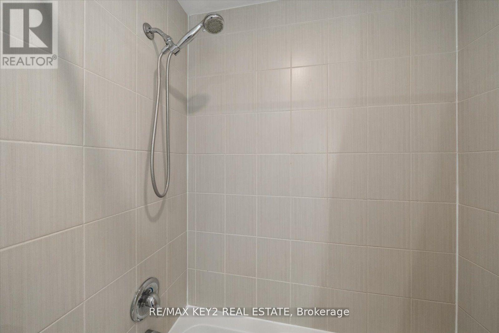 23 - 2500 Hill Rise Court, Oshawa, Ontario  L1L 0W2 - Photo 26 - E13051706